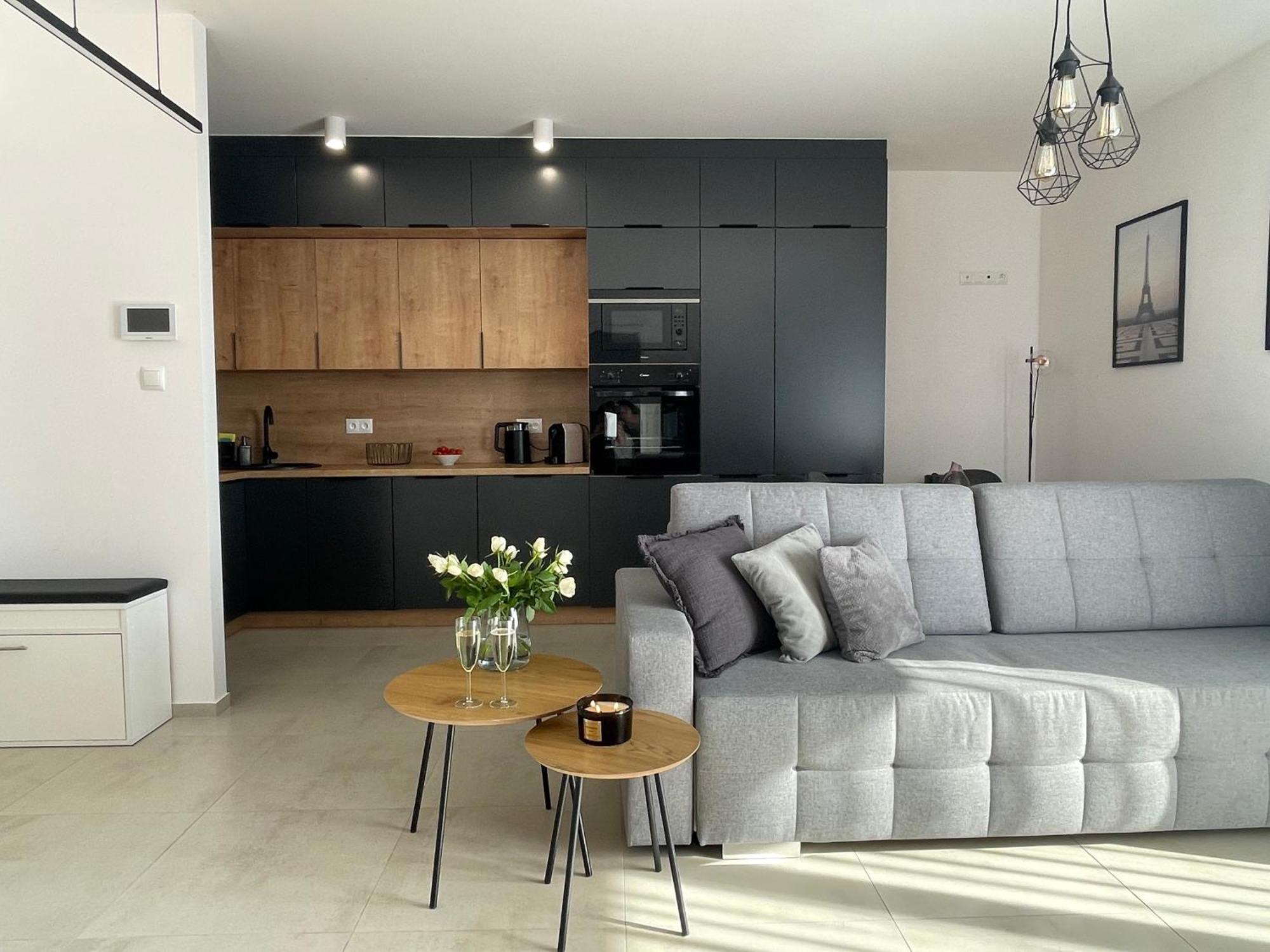 קטוביץ Urban Apartments Premium, Opolska 10 No 77A, Free Garage, Self Check-In מראה חיצוני תמונה